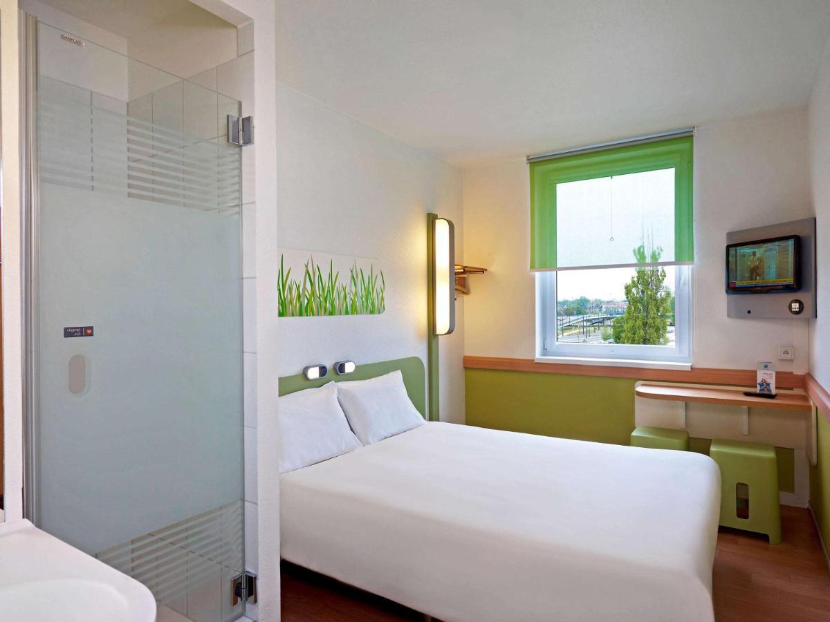 Ibis Budget Krakow Stare Miasto Exterior foto