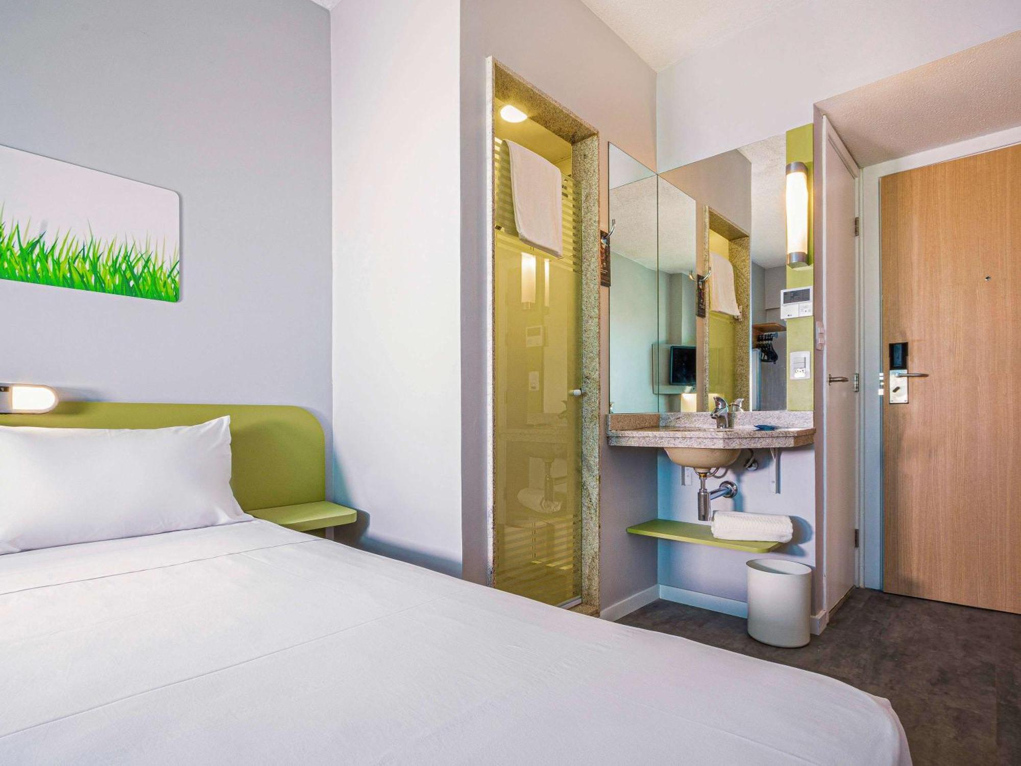 Ibis Budget Krakow Stare Miasto Exterior foto